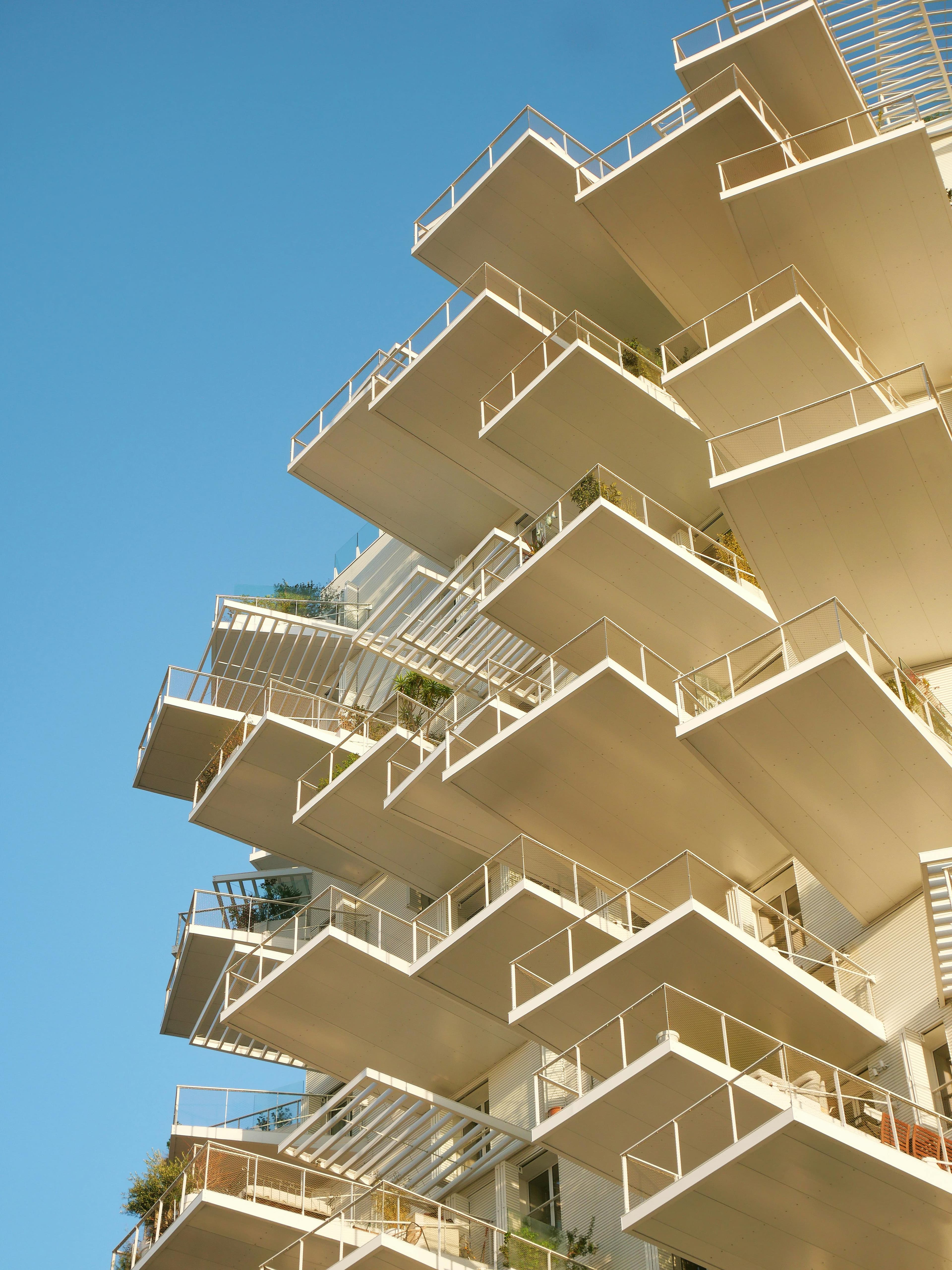 Akala Hotel & Residences